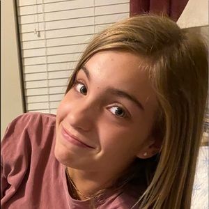 Meet your Posher, Natasha